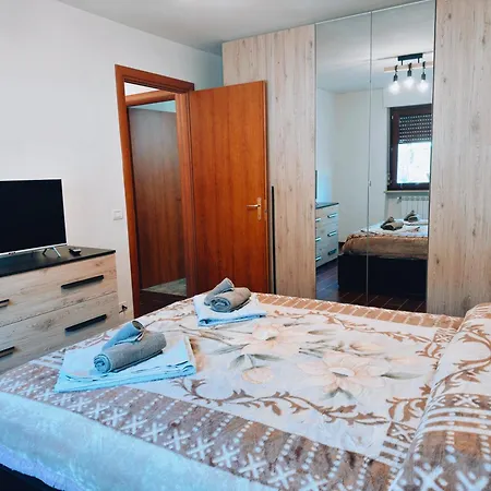 Apartment Finestra Su